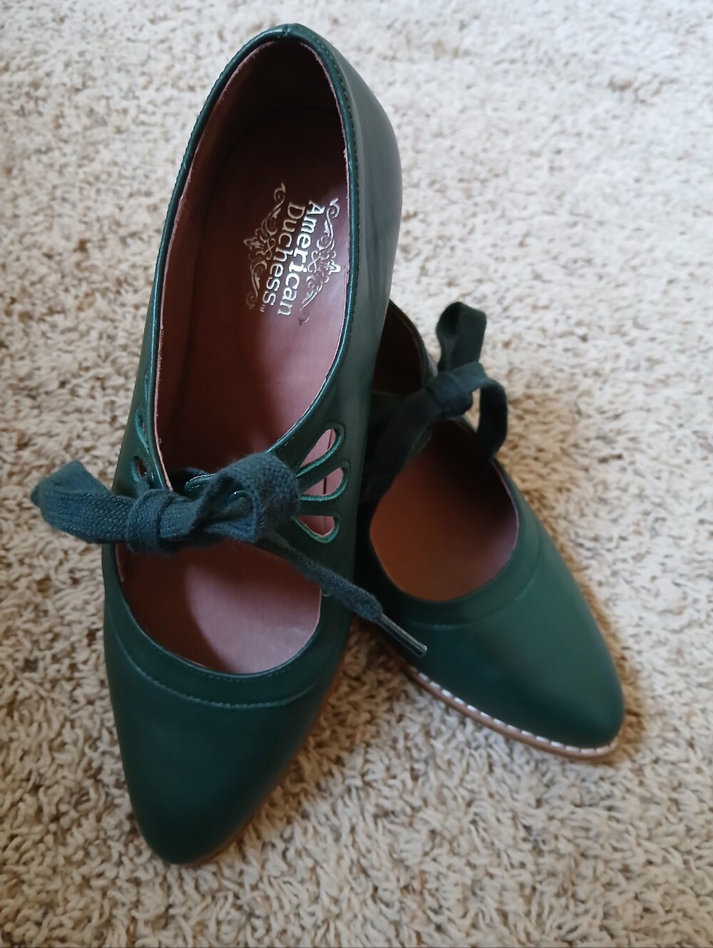American Duchess Brand, Edwardian Style "Gibson" in Green